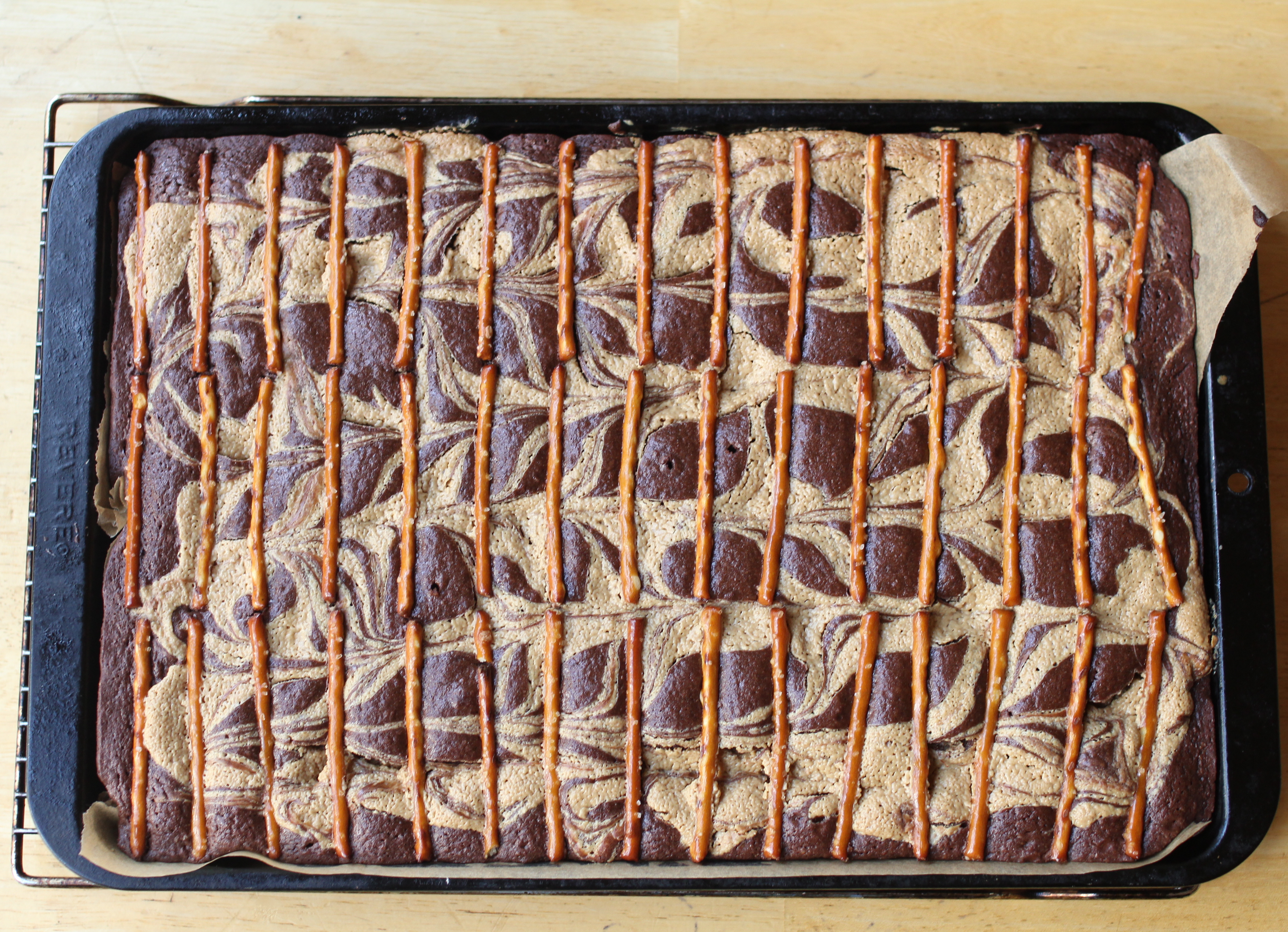 Forbidden Rice Blog | Chocolate Peanut Butter Pretzel Brownies