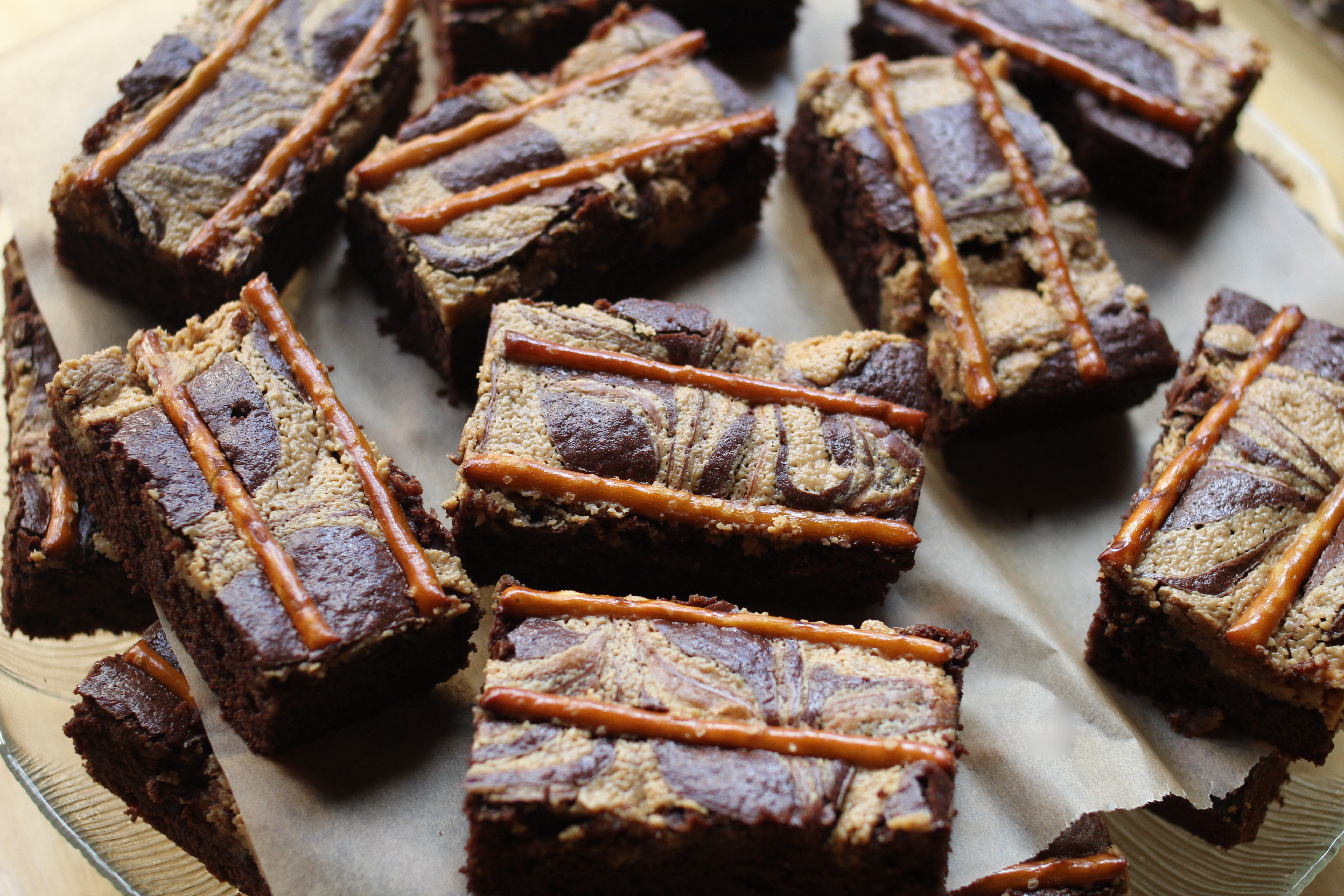 Forbidden Rice Blog | Chocolate Peanut Butter Pretzel Brownies